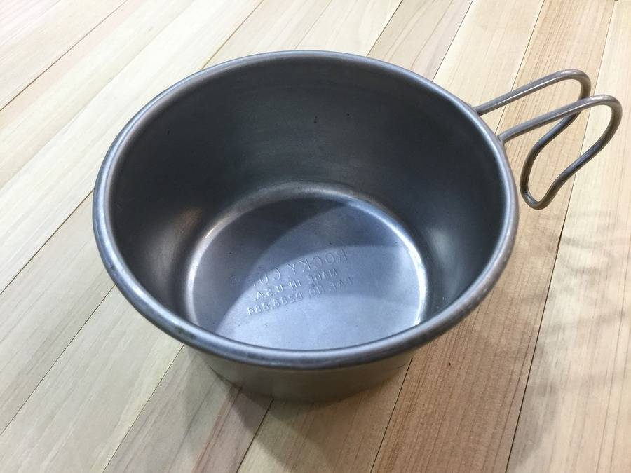 TFスポーツ岩槻店】幻のROCKY CUP（ロッキーカップ）【中古アウトドア