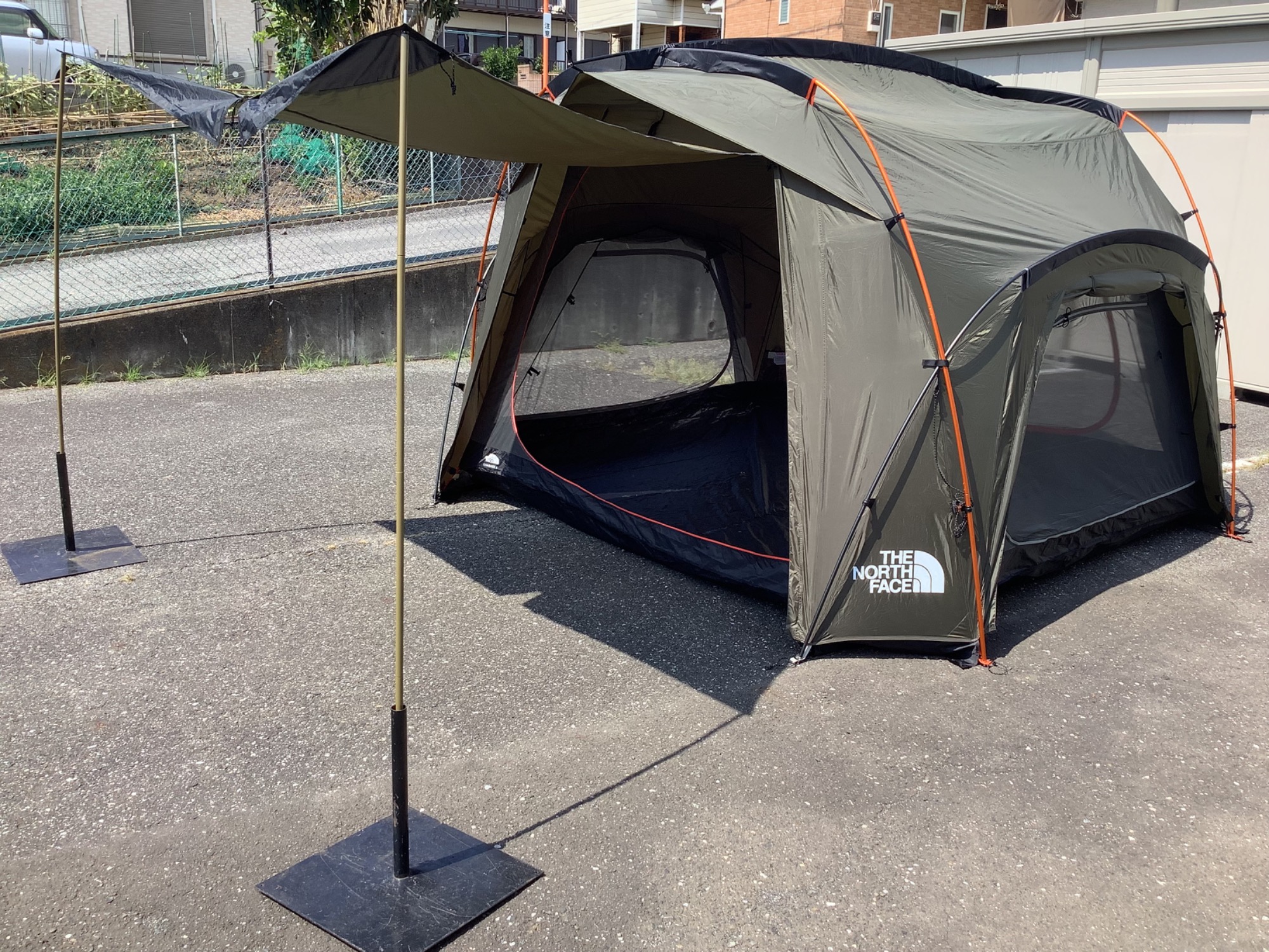 スタイリッシュなデザイン！新人スタッフがエバベース6を初設営