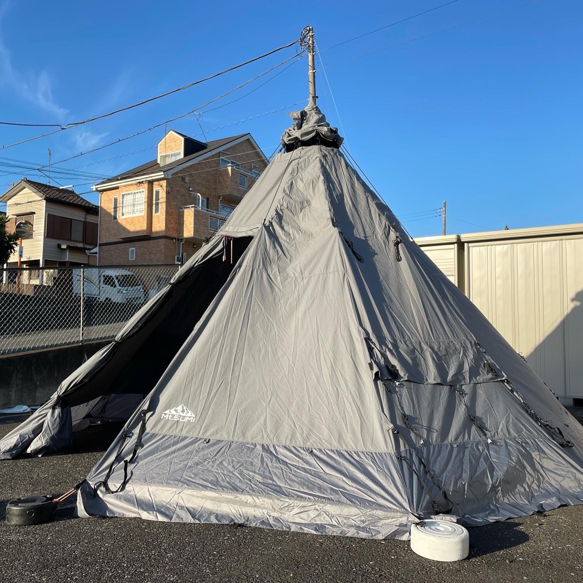焚き火・薪スト好きにおすすめ！Mt.SUMIのワンポールテント のご紹介