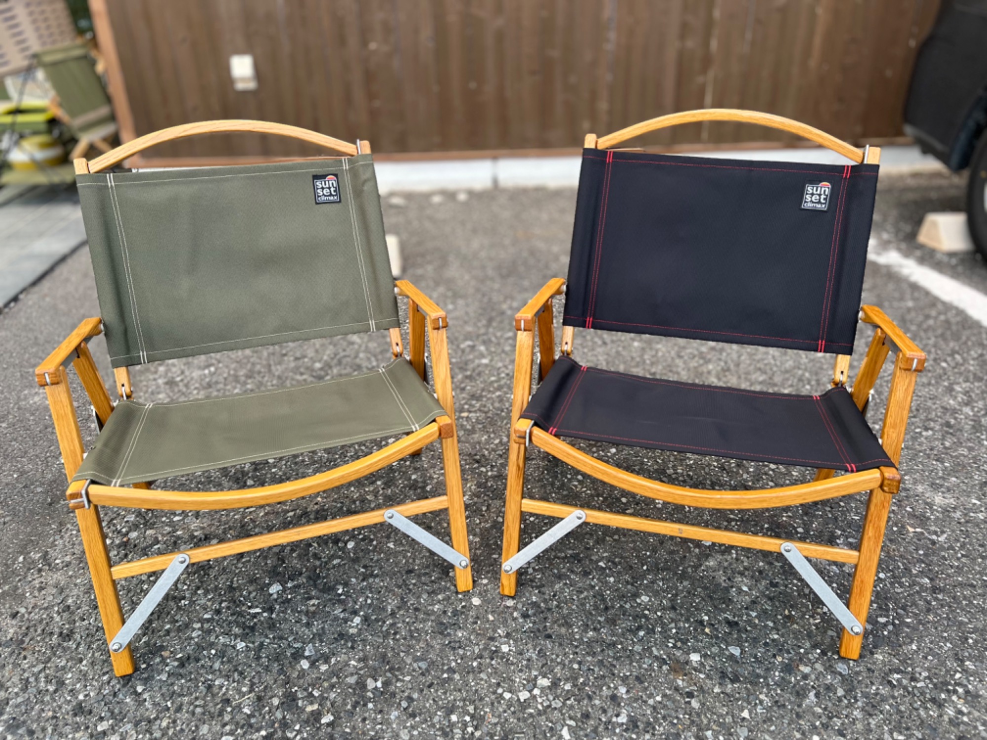 カーミットチェア×サンセットクライマックス 2脚入荷しました