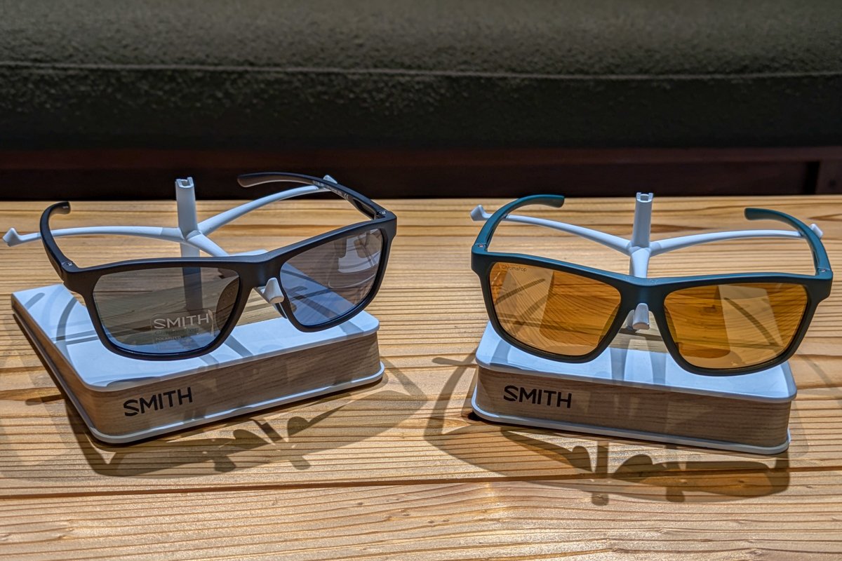 様々なシーンで活躍するサングラスのご紹介です | スペシャライズド