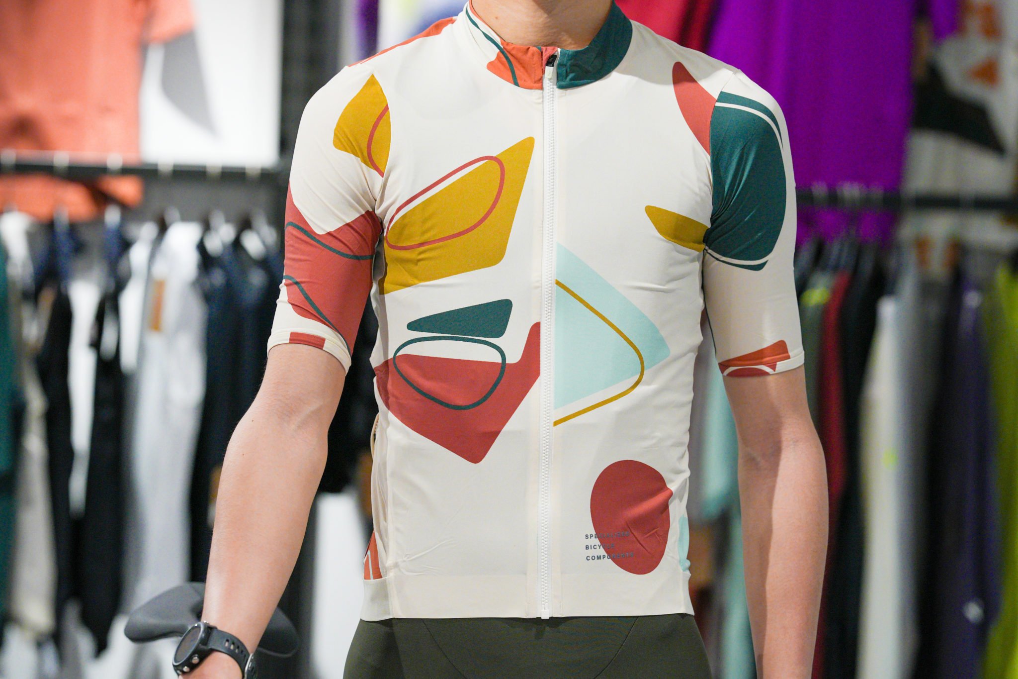 アウトレット情報】スペシャライズドのアパレルアイテムが40%OFF