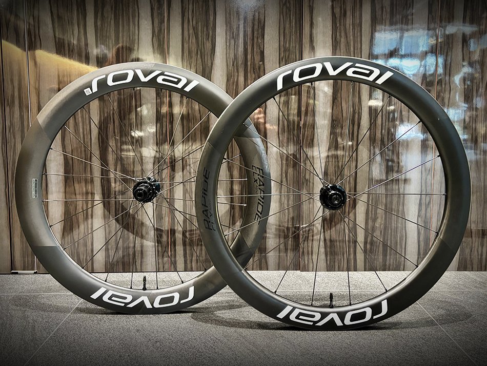 超希少なホワイトロゴが再入荷！】ROVAL RAPIDE CLX II が1セット限定