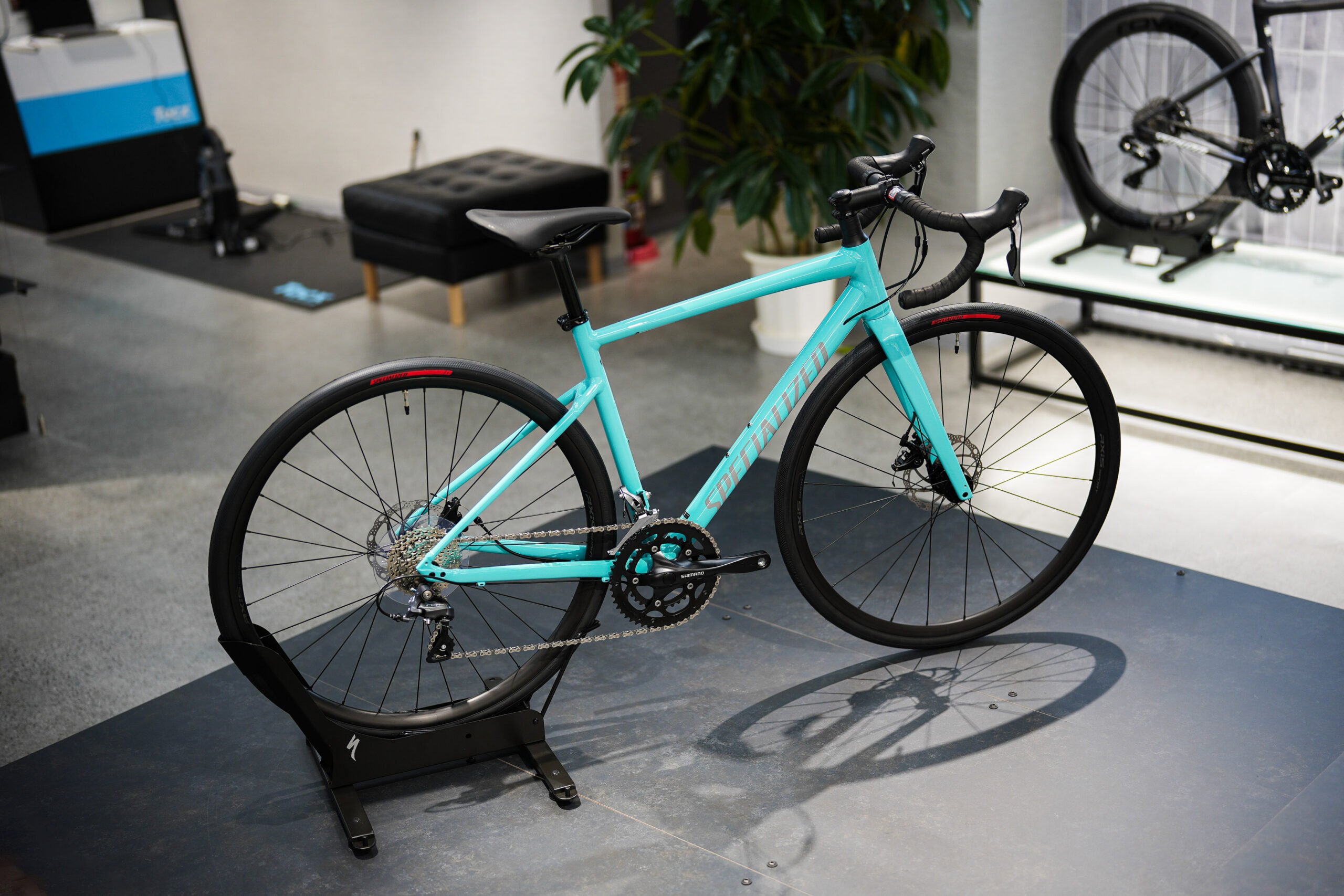 DISCロードの入門モデルALLEZが入荷しました！ - スペシャライズド