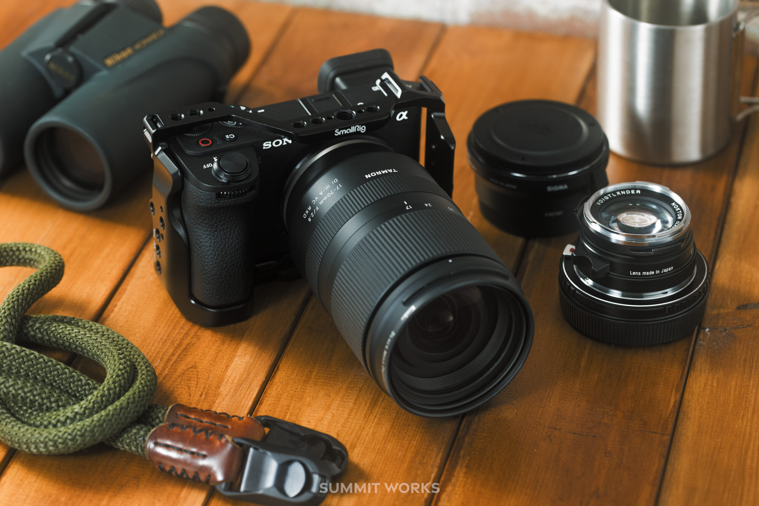 α6700のグリップを改善するSmallRigのカメラケージ | SpaceFlier