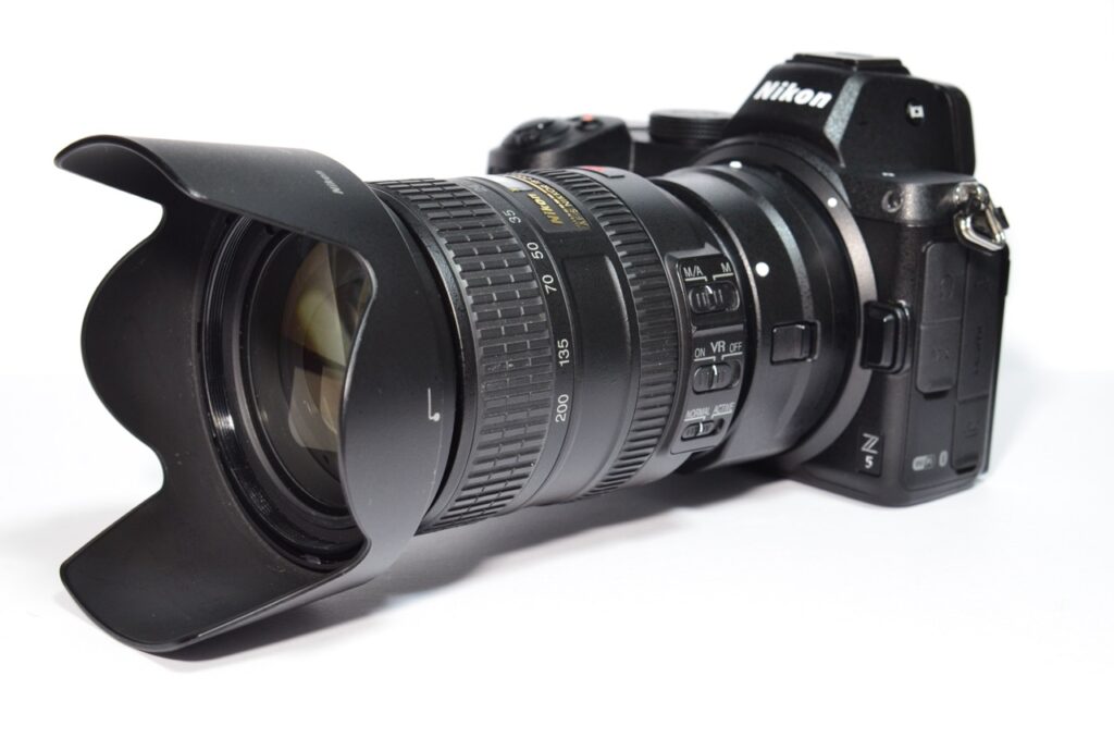 NikonZ5で初代AF-S DX18-200mm f/3.5-5を使う | スピカのカメラ日誌