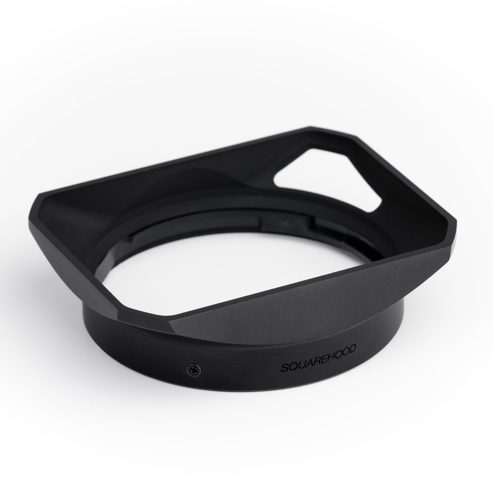 XF 16mm f2.8 R WR – Squarehood