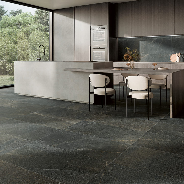 イブレイ | スワンタイル | 株式会社日東製陶所 株式会社TChic（ティー