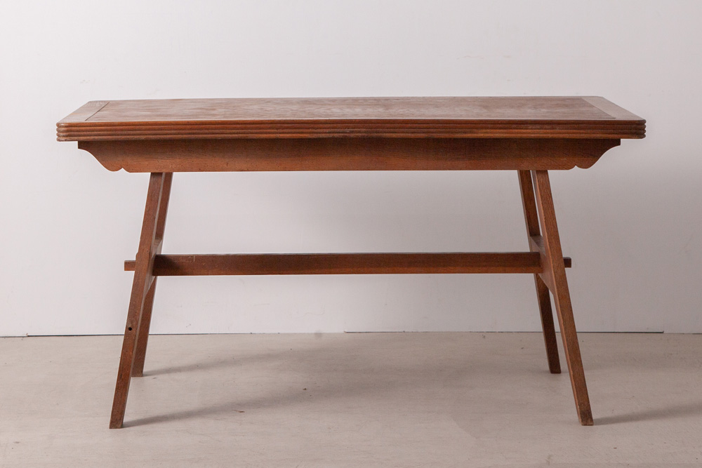 stoop | Dining Table in Oak by René Gabriel