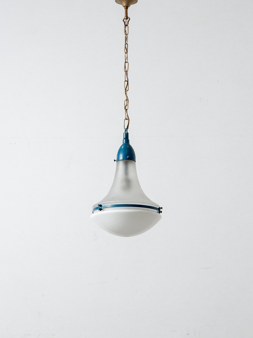 stoop | Luzette Pendant Lamp by Peter Behrens for Siemens in Glass