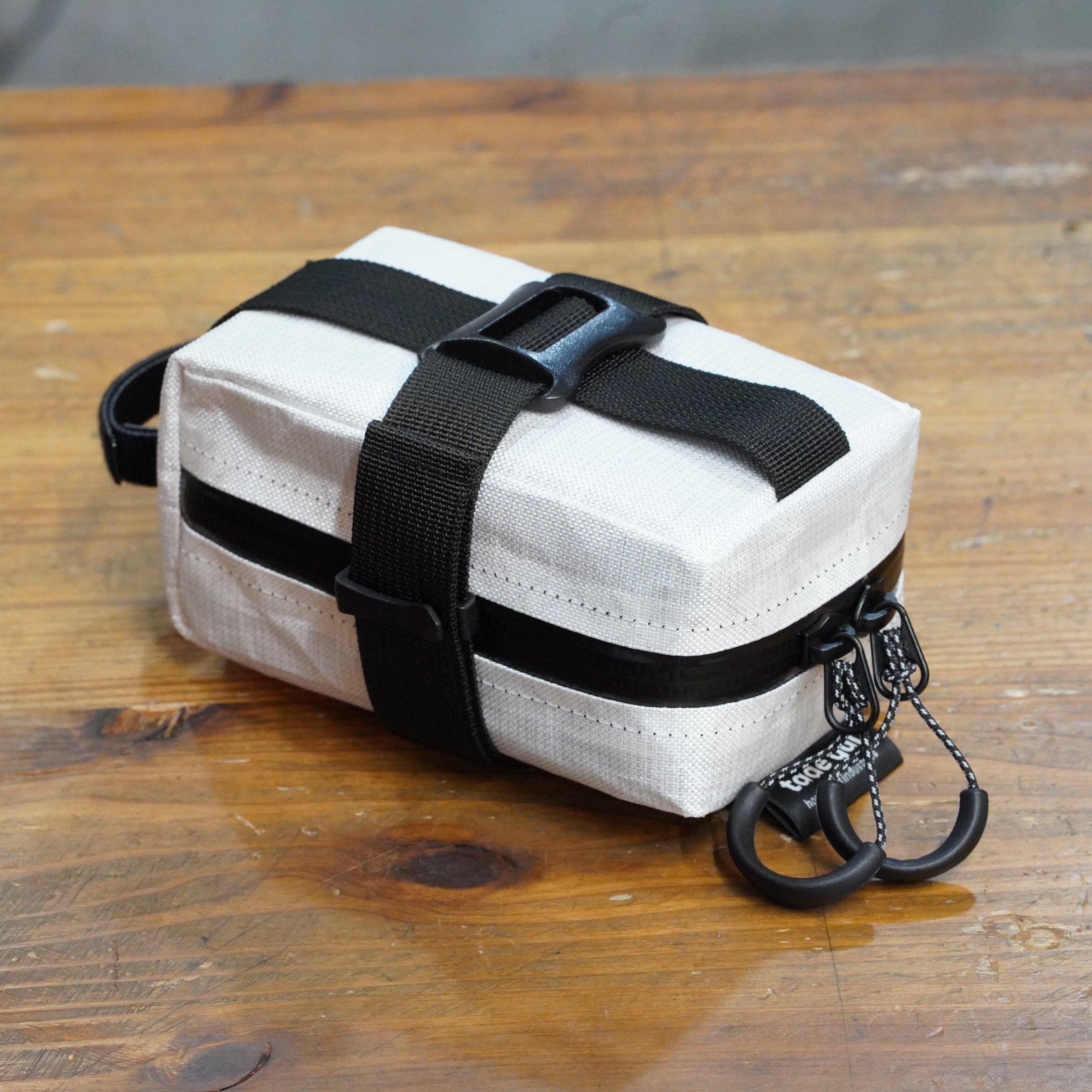 アクセサリー tade qui 2 hour tripper Dyneema Black アクセサリー