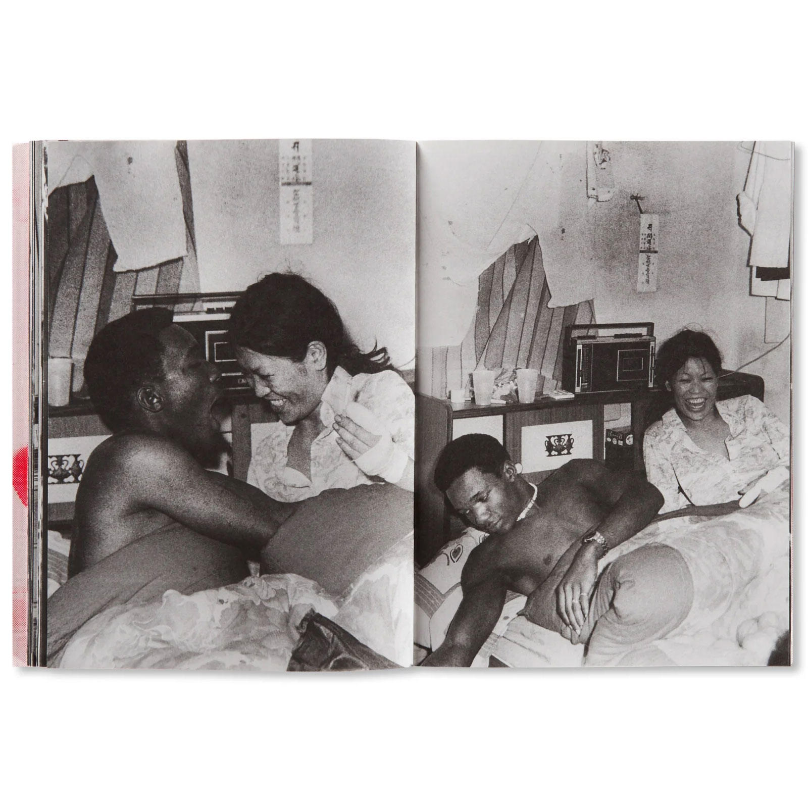 600部限定／SECOND EDITION】RED FLOWER, THE WOMEN OF OKINAWA 赤花