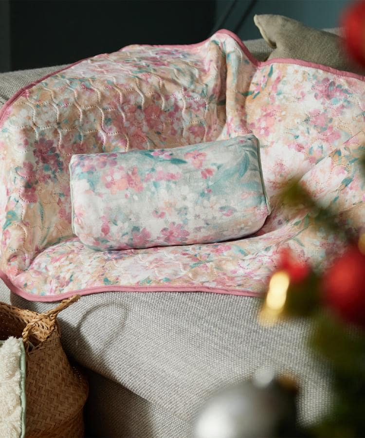 メイビル柄 2WAYクッション（クッション・カバー） | LAURA ASHLEY