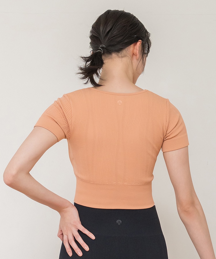 SUKALA】ウエーブリブアクティブクロップドトップス(S・M・Lサイズ