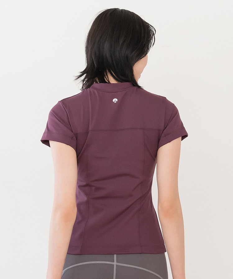 SUKALA】カップ付きミニハイネックTee(S・Mサイズ ボルドー・ホワイト