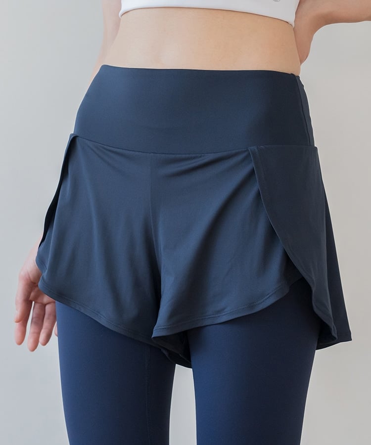 SUKALA】ショートパンツ付きレギンス(Sサイズ ブラック): ヨガウェア