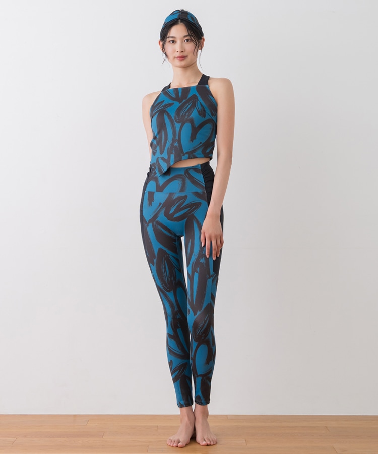 SUKALA】ハートプリントホルターネックブラトップ(XS・Sサイズ