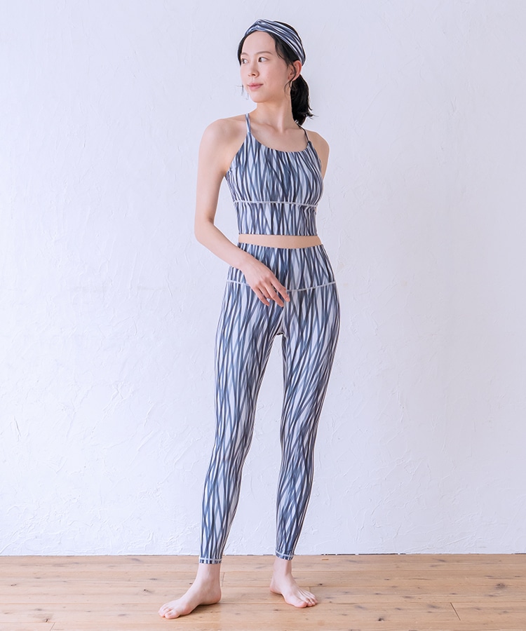 SUKALA】ラインプリントブラトップ(S): ヨガウェアLAVA公式オンライン