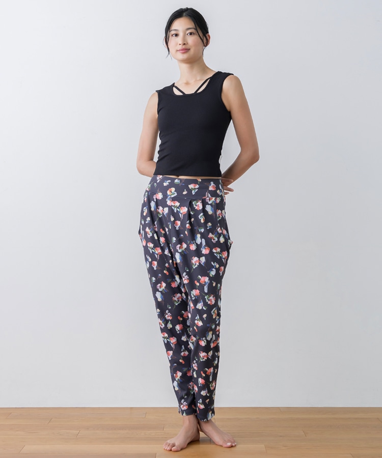 SUKALA】クロスデザインショートタンクトップ(XSサイズ ワイン