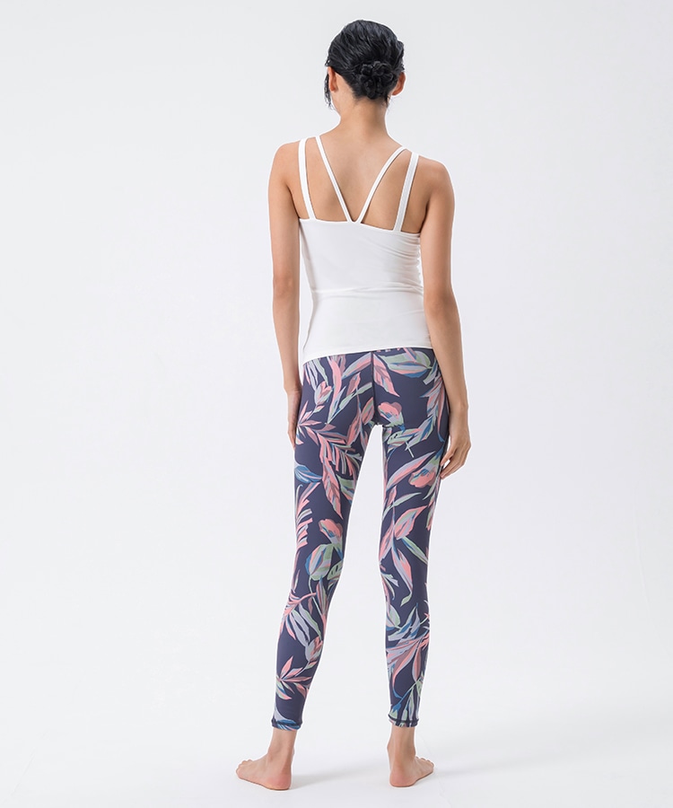 SUKALA】ダブルストラップタンク＆レギンスセットアップ: ヨガウェア