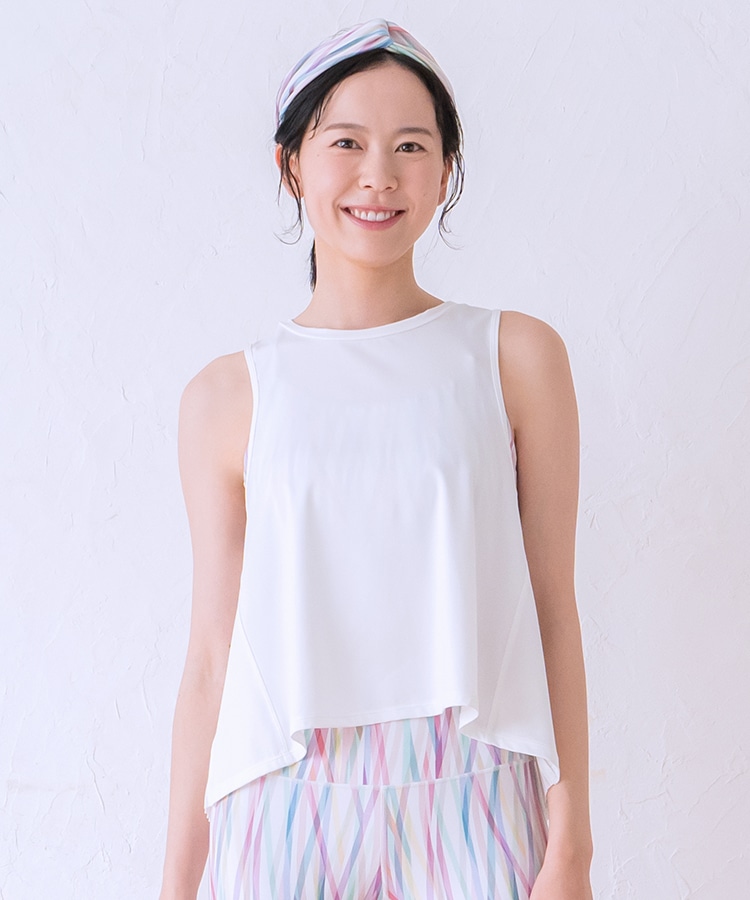 新品タグ付き【SUKALA】プリーツタンクトップ Lサイズ SUKALA】バック