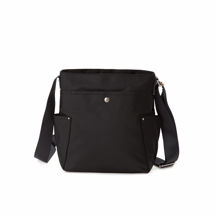 Kanana project／カナナプロジェクト タッセル ショルダーバッグ 縦