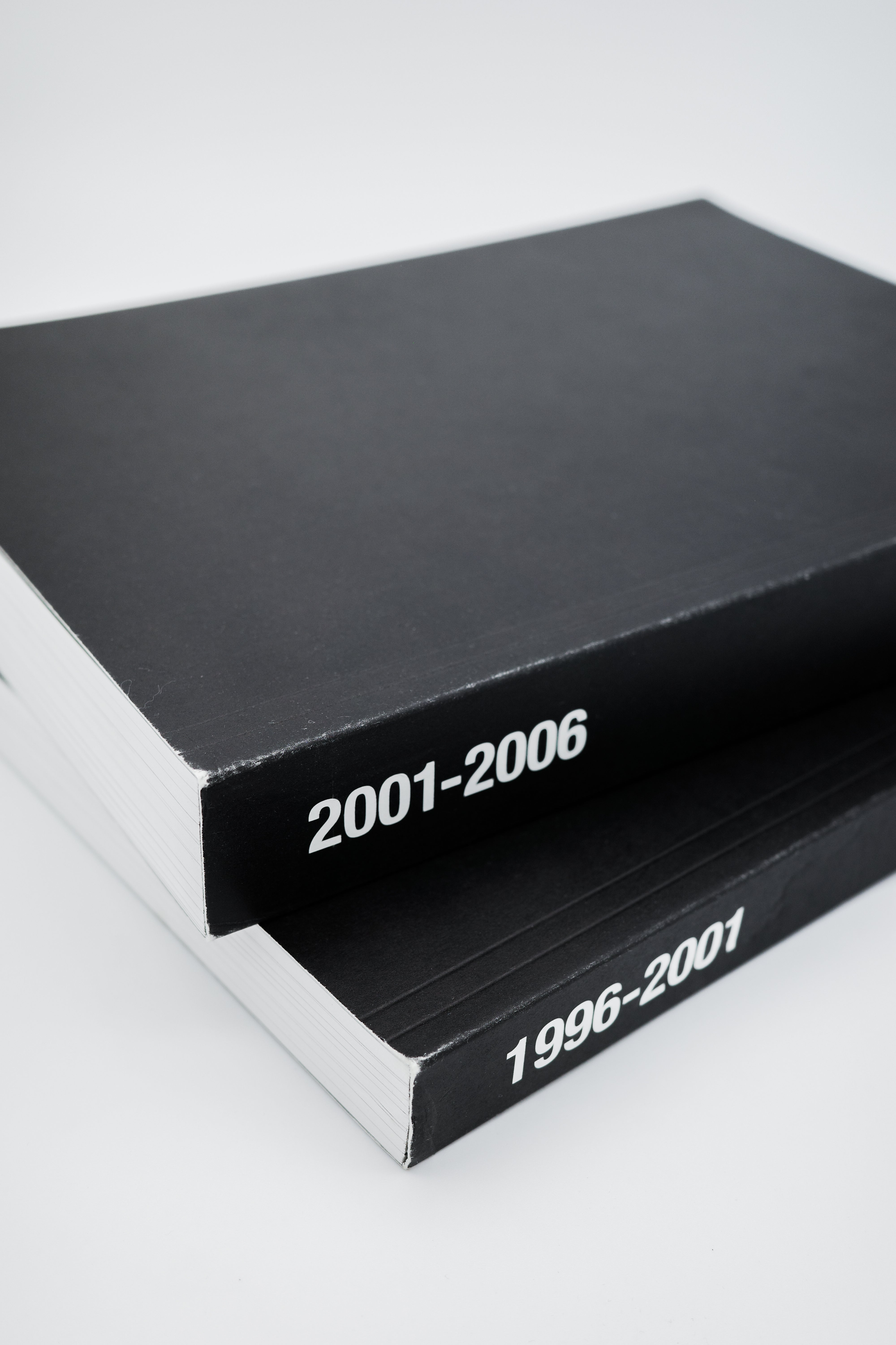 Raf Simons x IDEA 1996–2005 Archive: Raf Simons – ALLGORITHIM Store