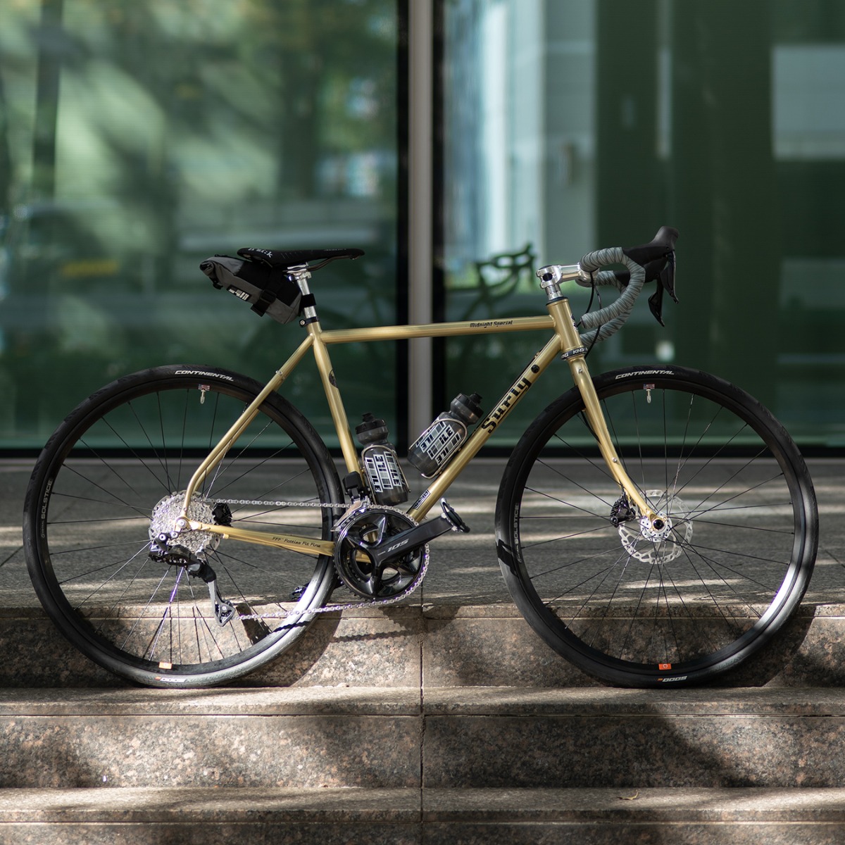 SURLY – midnight special – - BLUE LUG STAFF REVIEW | 自転車店