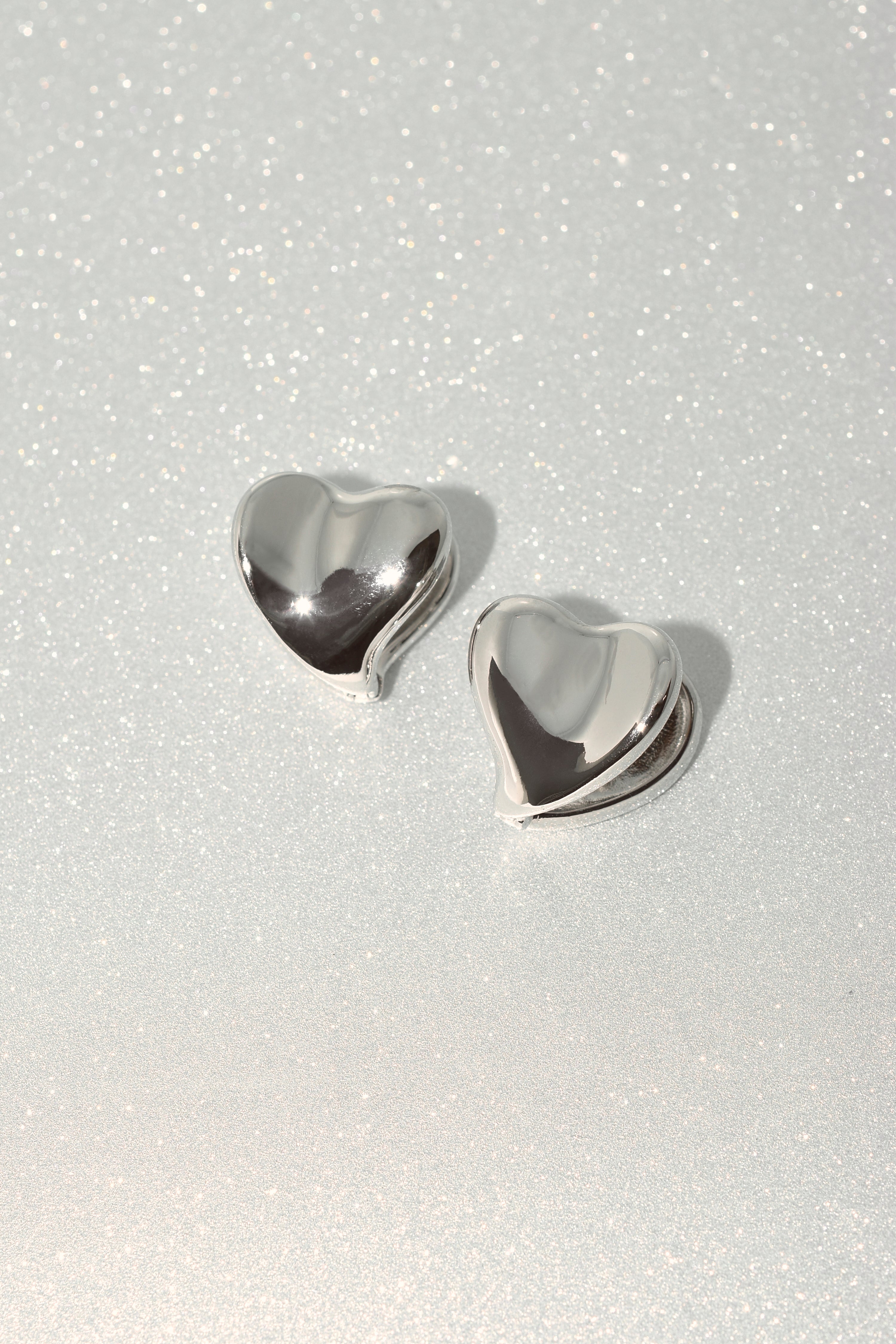 スピーシーズ オブ ハート プランプ ワンタッチ ピアス – GOLDY