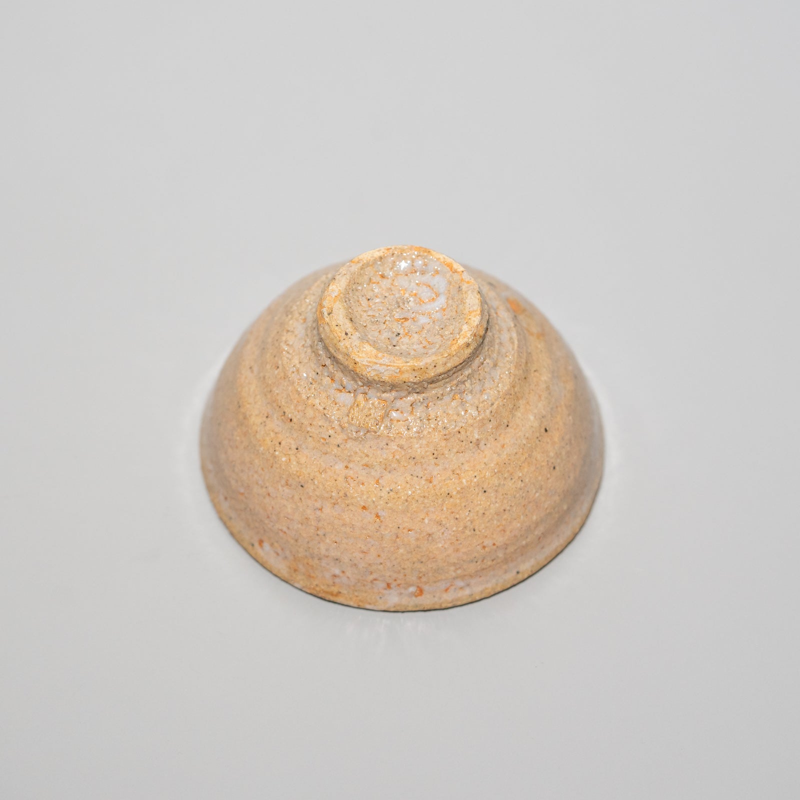 吉野桃李 / 萩 大道井戸盃（一点物） – HULS GALLERY TOKYO | 現代工芸