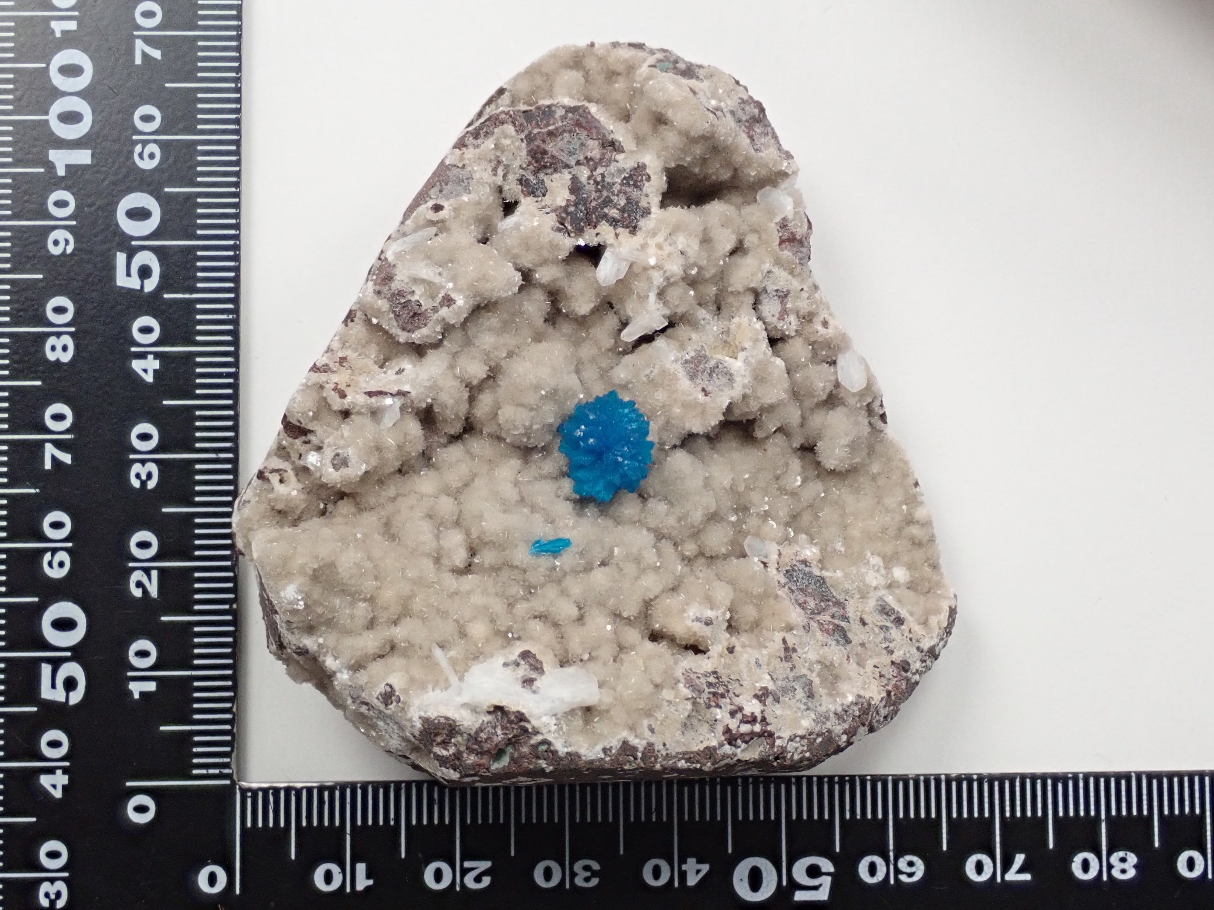 カバンサイト 572.500ct原石