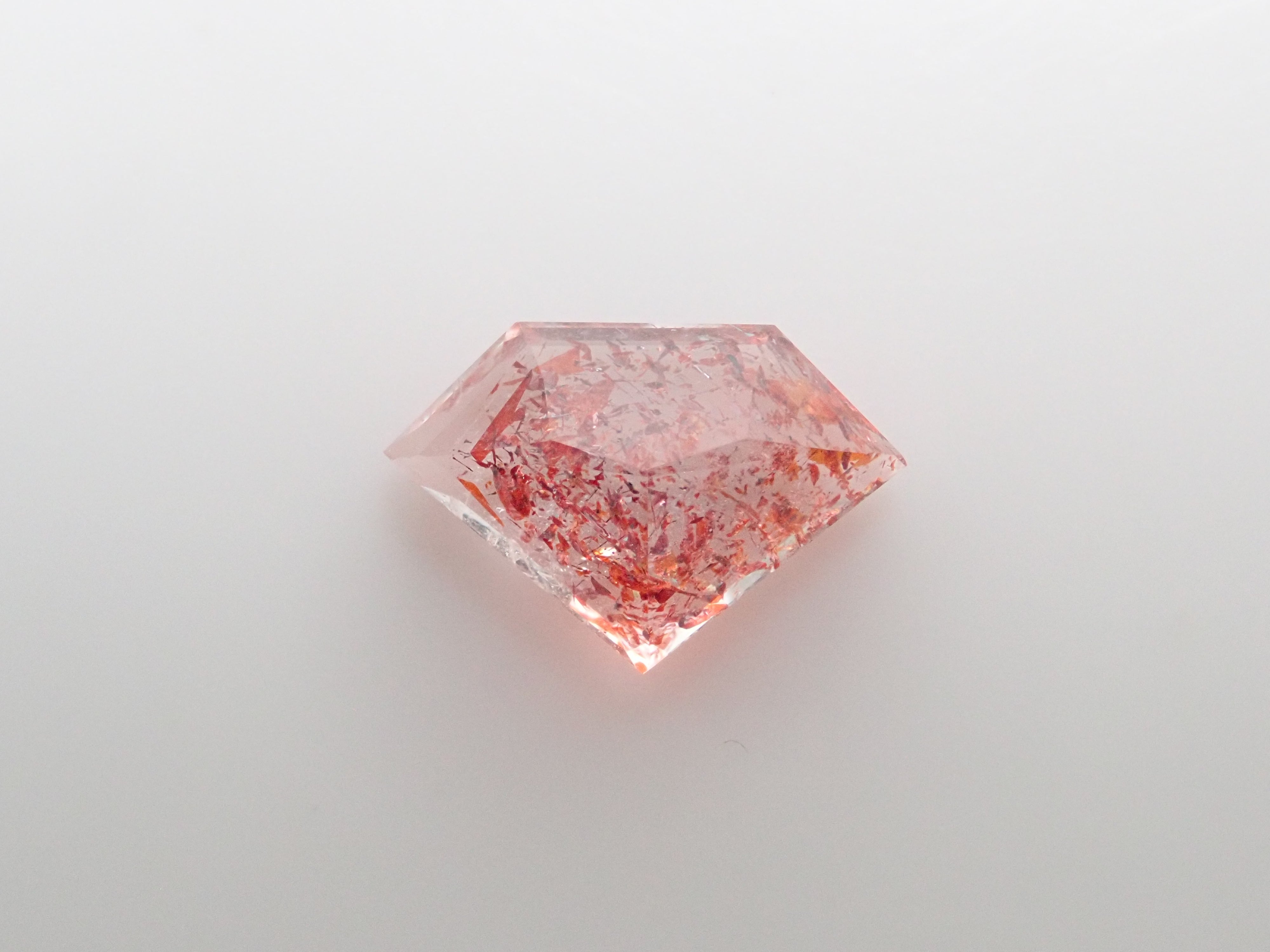 ブラジル産レピドクロサイトインクォーツ 1.555ctルース