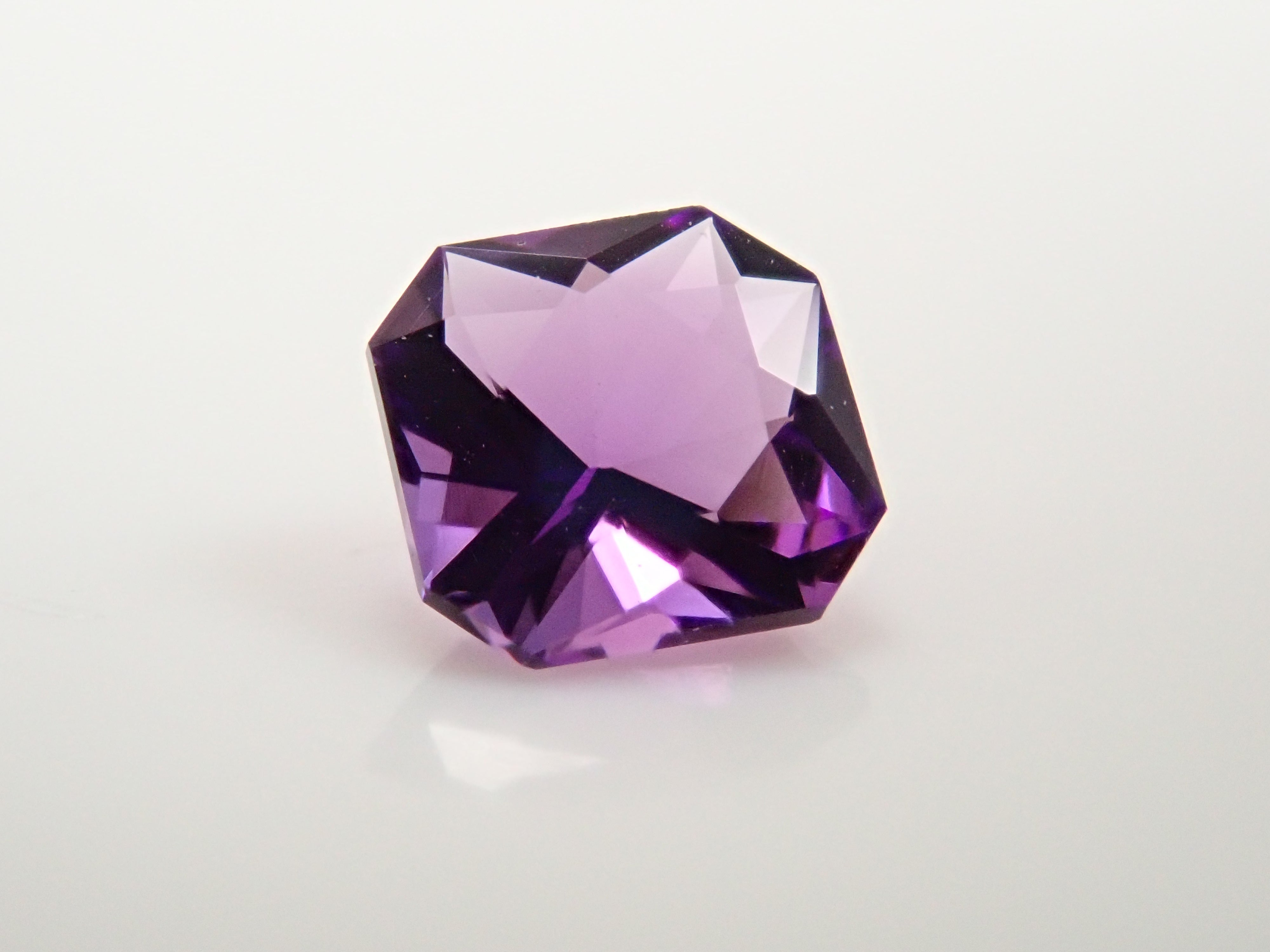 ブラジル産カシャライアメジスト 0.266ctルース