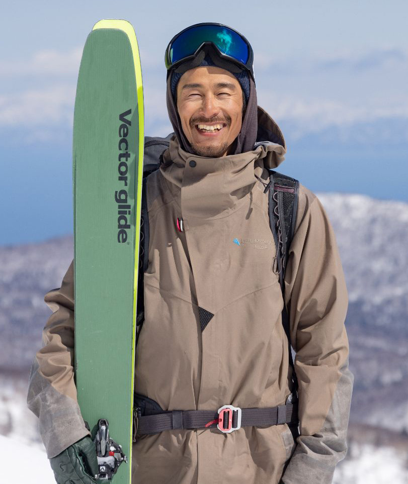 バックカントリーガイドのレイヤリング'24-25｜厳冬期＆スプリング