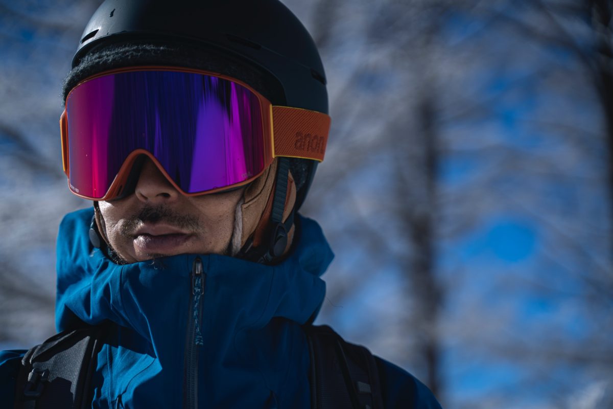 長く滑り続けるために”新機能「WaveCel」搭載のAnonヘルメットを大池