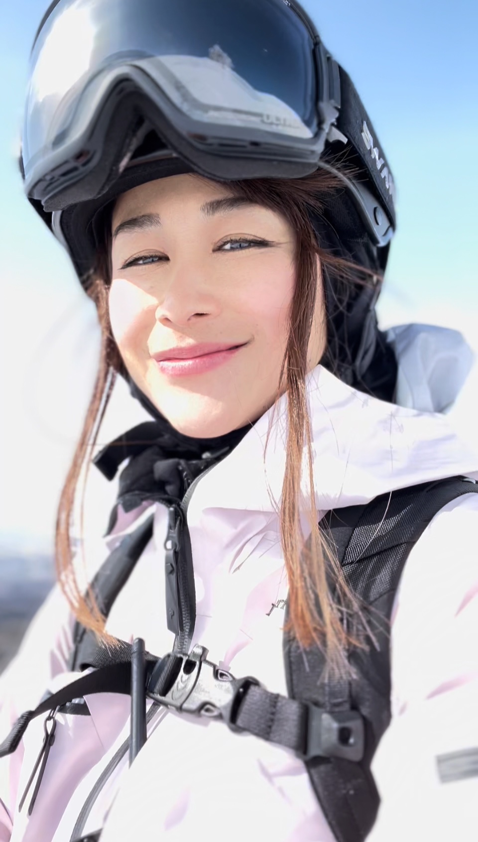 スキーギアレビュー VECTOR GLIDE,OMNIS,MARKER｜鈴木彩乃編 | スキー