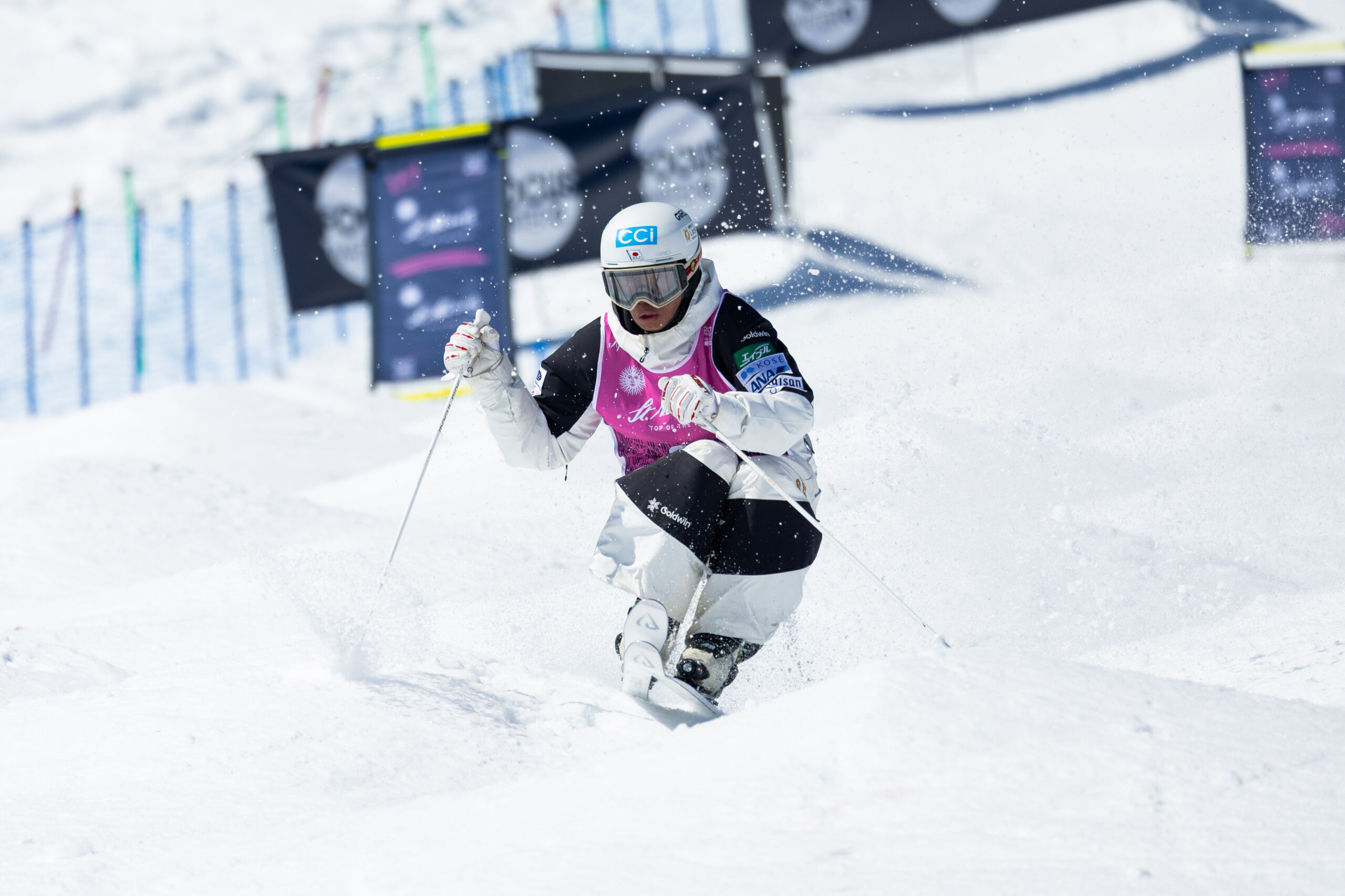 フリースタイルスキー・モーグル」 競技の見どころ―ミラノ・コルティナ