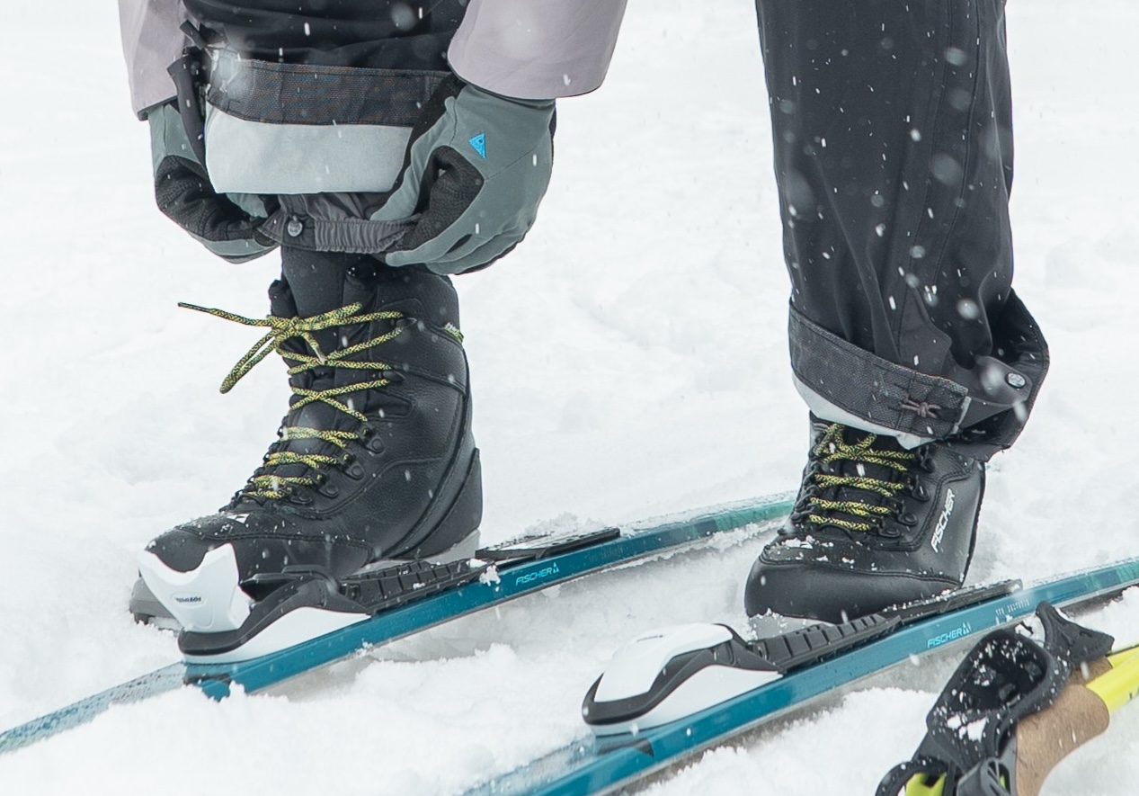 野山を自由に。軽快に歩き滑る”BCクロカン” ギア編 | スキー