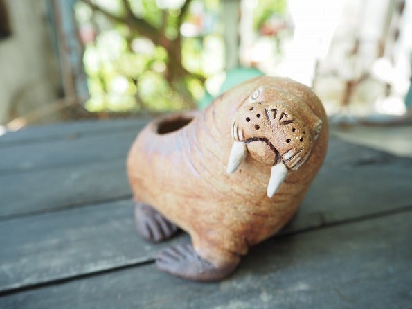 かとうゆみさんの動物鉢に多肉寄せ植え | ブログ版Olive&SucculentGarden