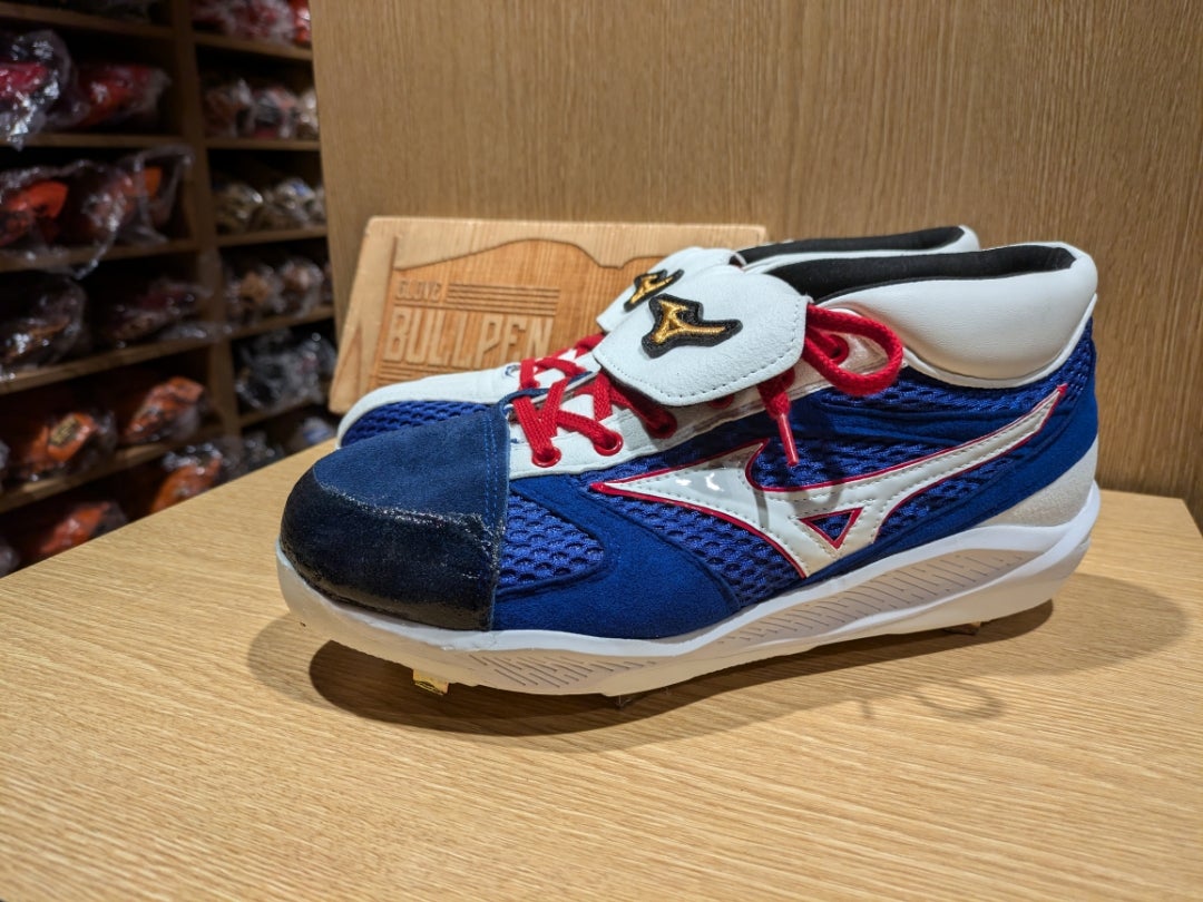 ミズノプロ】オーダースパイク／今永投手のスパイク配色をイメージ