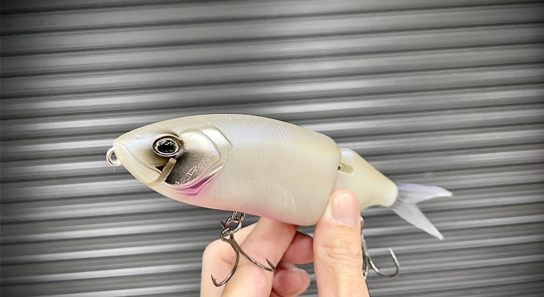 タイニークラッシュに新色登場 | 石井館長のバス魂