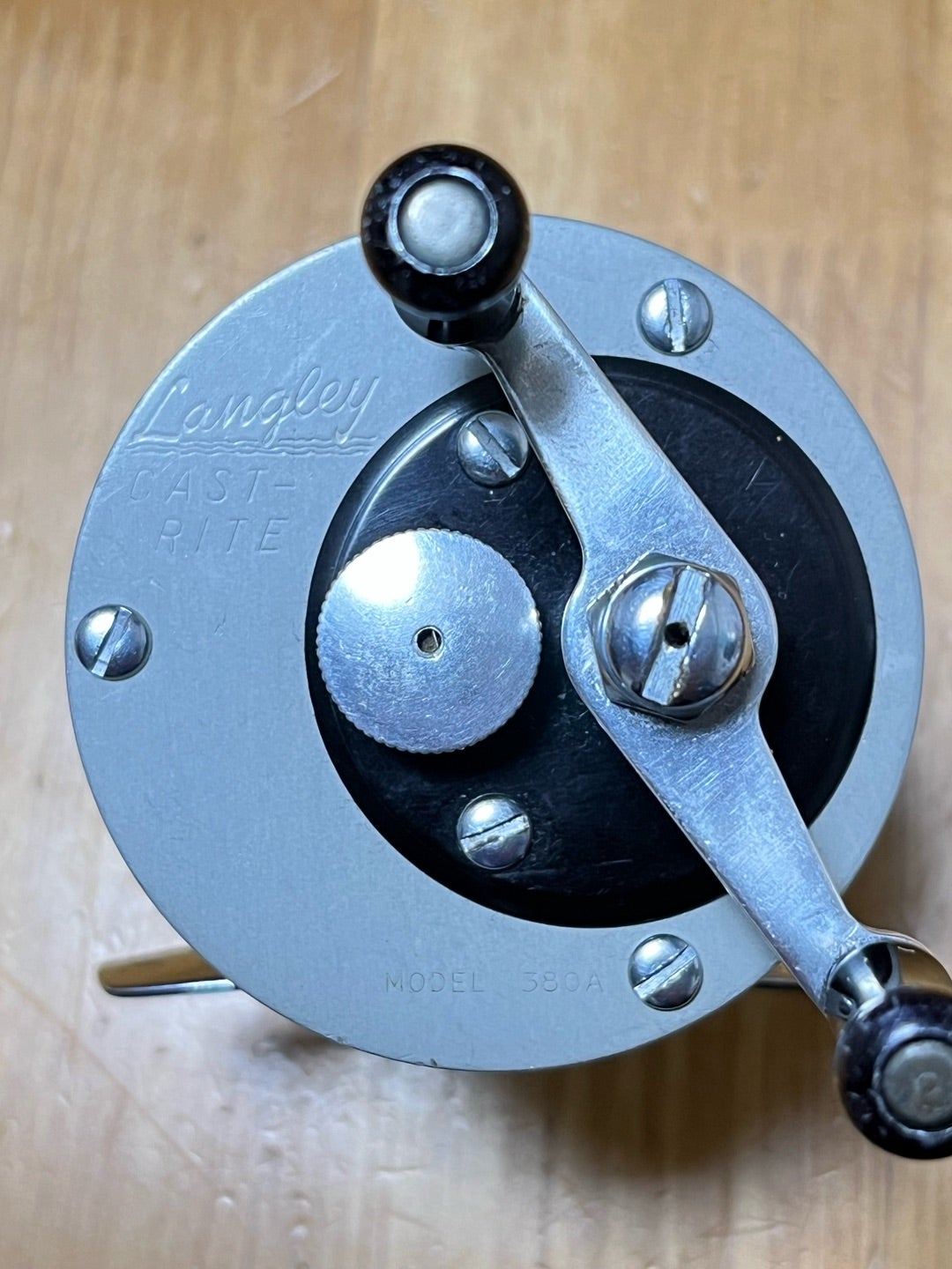 ラングレーキャストライト〜驚愕の軽さ〜 | 釣り人の朝は早い