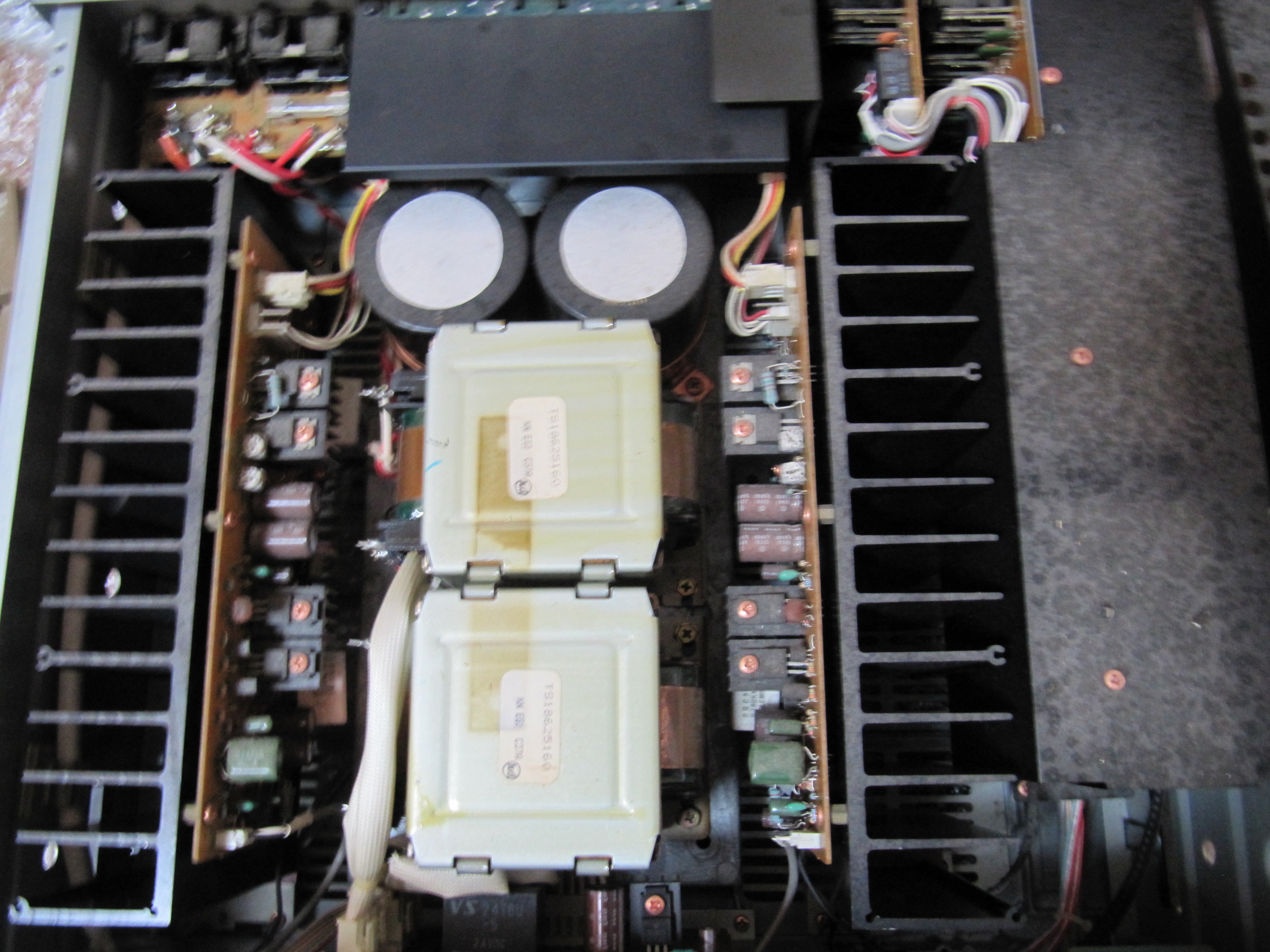 Marantz pm-90 プリメインアンプ およそ30年前のものです。 | REGAL KEN