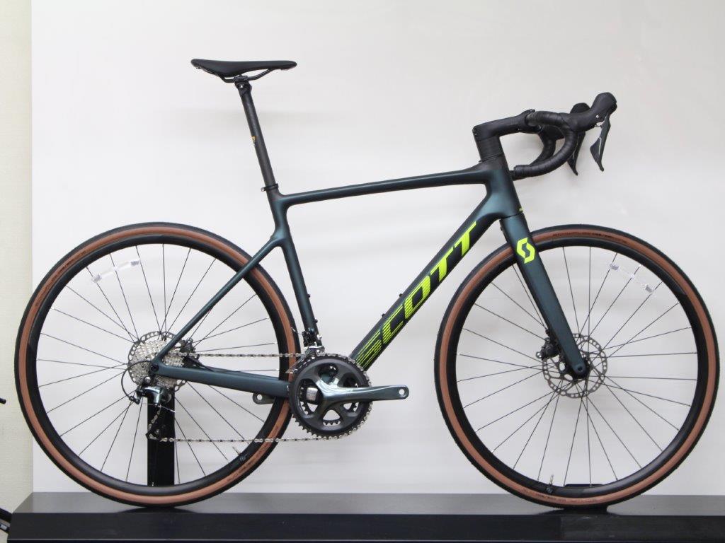 カーボンフレームなエンデュランスロード！SCOTT ADDICT40 | 伊丹の