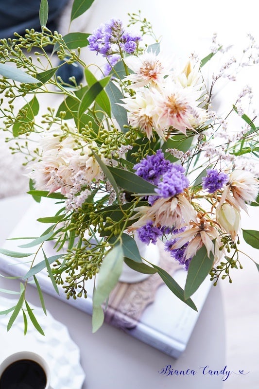 アスティエ・ド・ヴィラットの花瓶♪peggyのフラワーベース♡ | 週末に