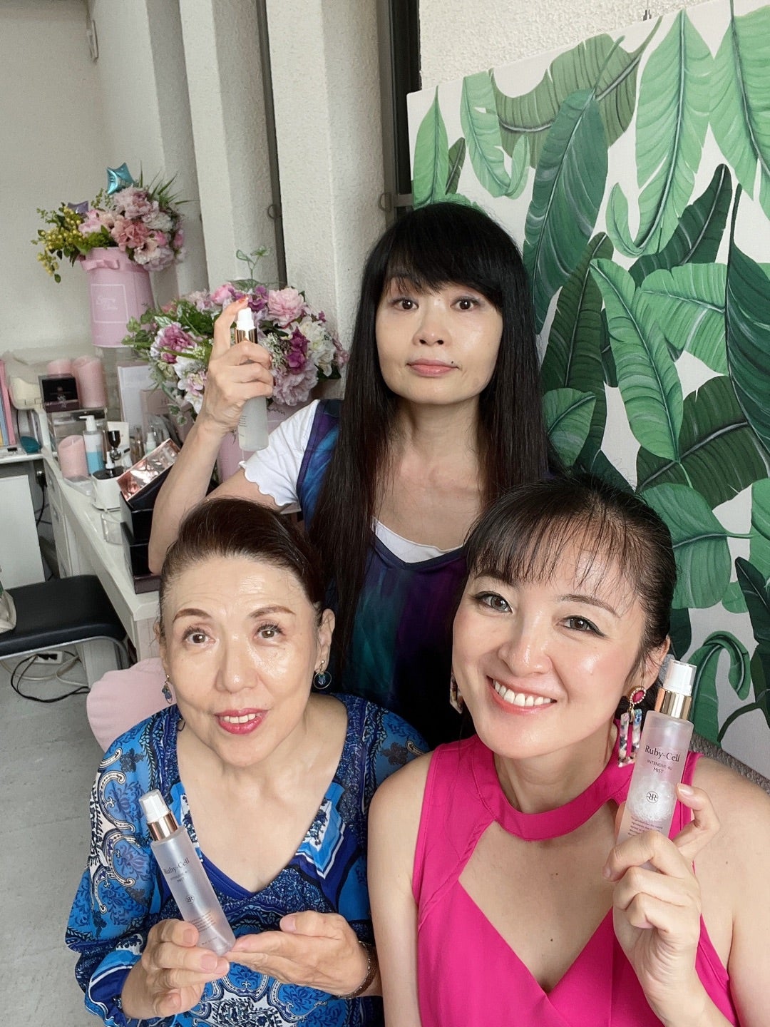 スリムなボディで携帯用にも♪ | アーティスト＆美容家 松本寿美代の