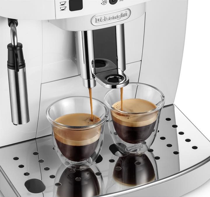 忙しい朝でもボタンひとつで挽きたて淹れたてコーヒーを | GoodsPress