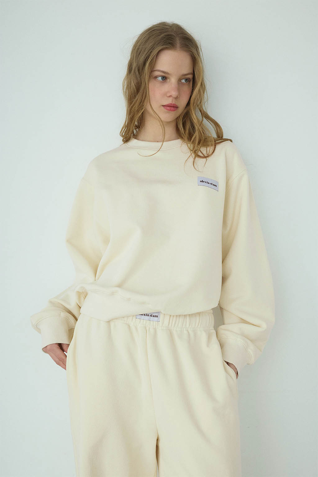 A Wellness | ALEXIA STAM