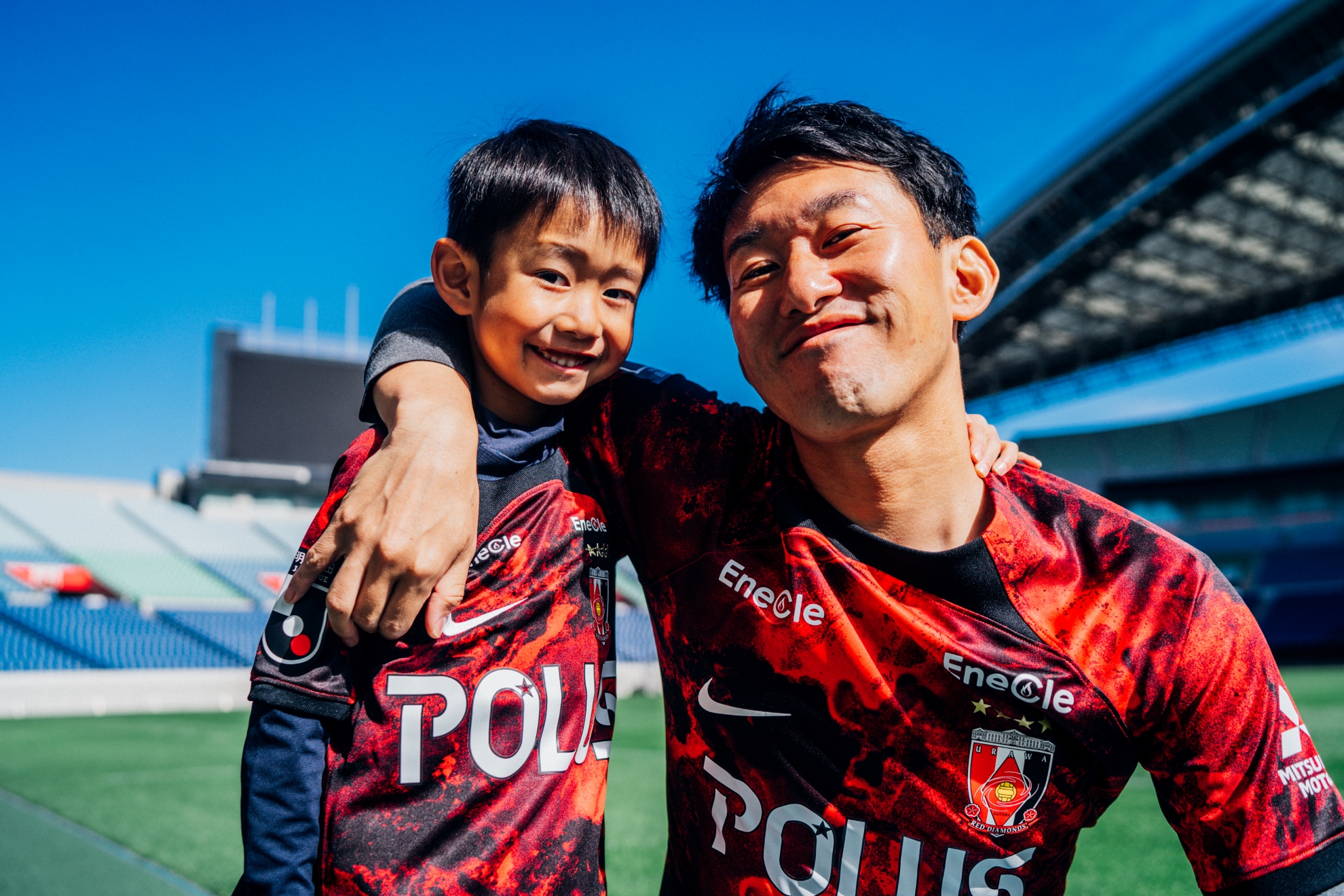 浦和レッズ初観戦者向け オススメグッズ | 浦和レッドダイヤモンズ