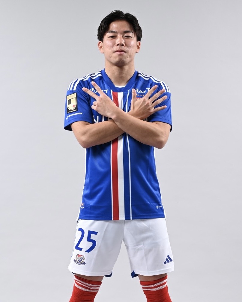 まりびと：吉尾海夏 | TRICOLORE ＋ | 横浜F・マリノス 公式サイト